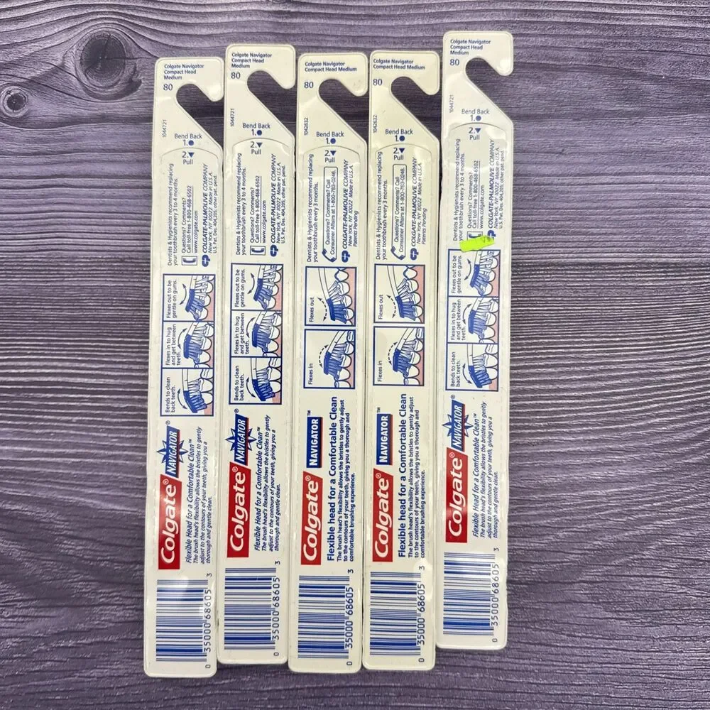 5 LOT VTG Colgate Navigator Cleaning Tip Flexible MEDIUM Toothbrush MEDIUM 80